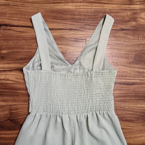 NWOT Shinestar Sage Tie Belt Jumpsuit Size Small - Picture 7 of 7